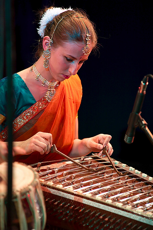 Kinga Malec (santoor) (Bharat ke rang - wieczór indyjski)